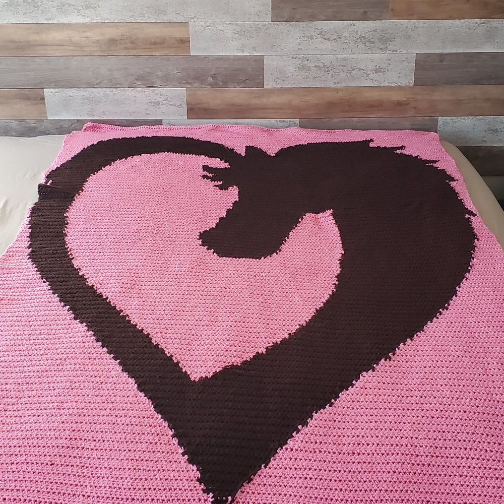 Hand crocheted items - Picture 4 of 11